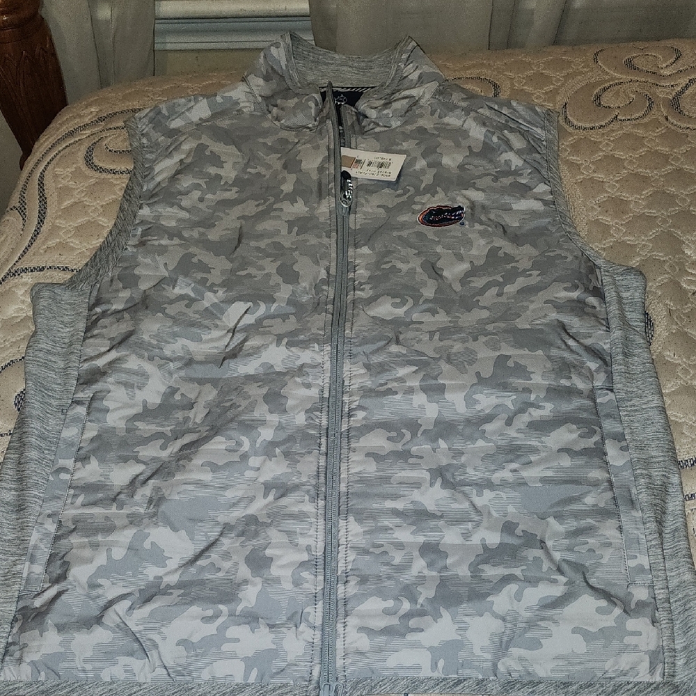 Southern Tide Gray Camouflage Vest. University Of Florida Gators. Sz. Large. NWT